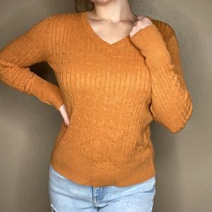 Long sleeve orange sweater 🍊